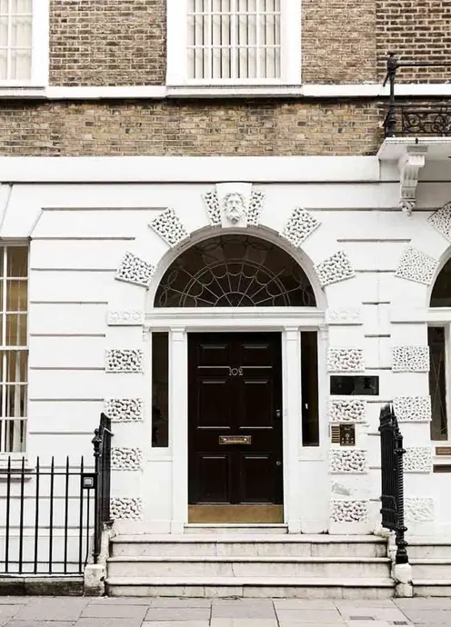PHI Clinic front door, Harley Street