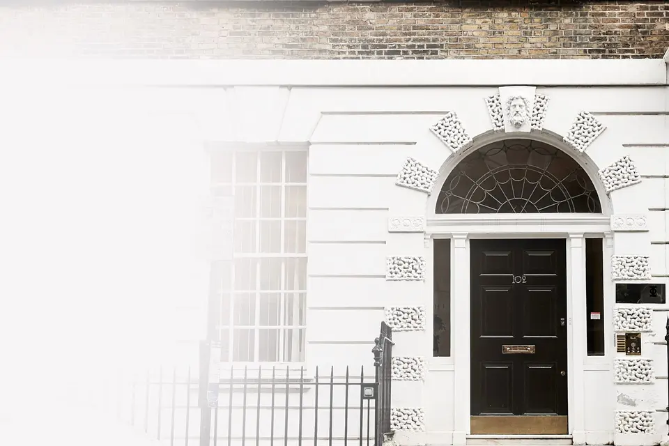 PHI Clinic treatment room, Harley Street